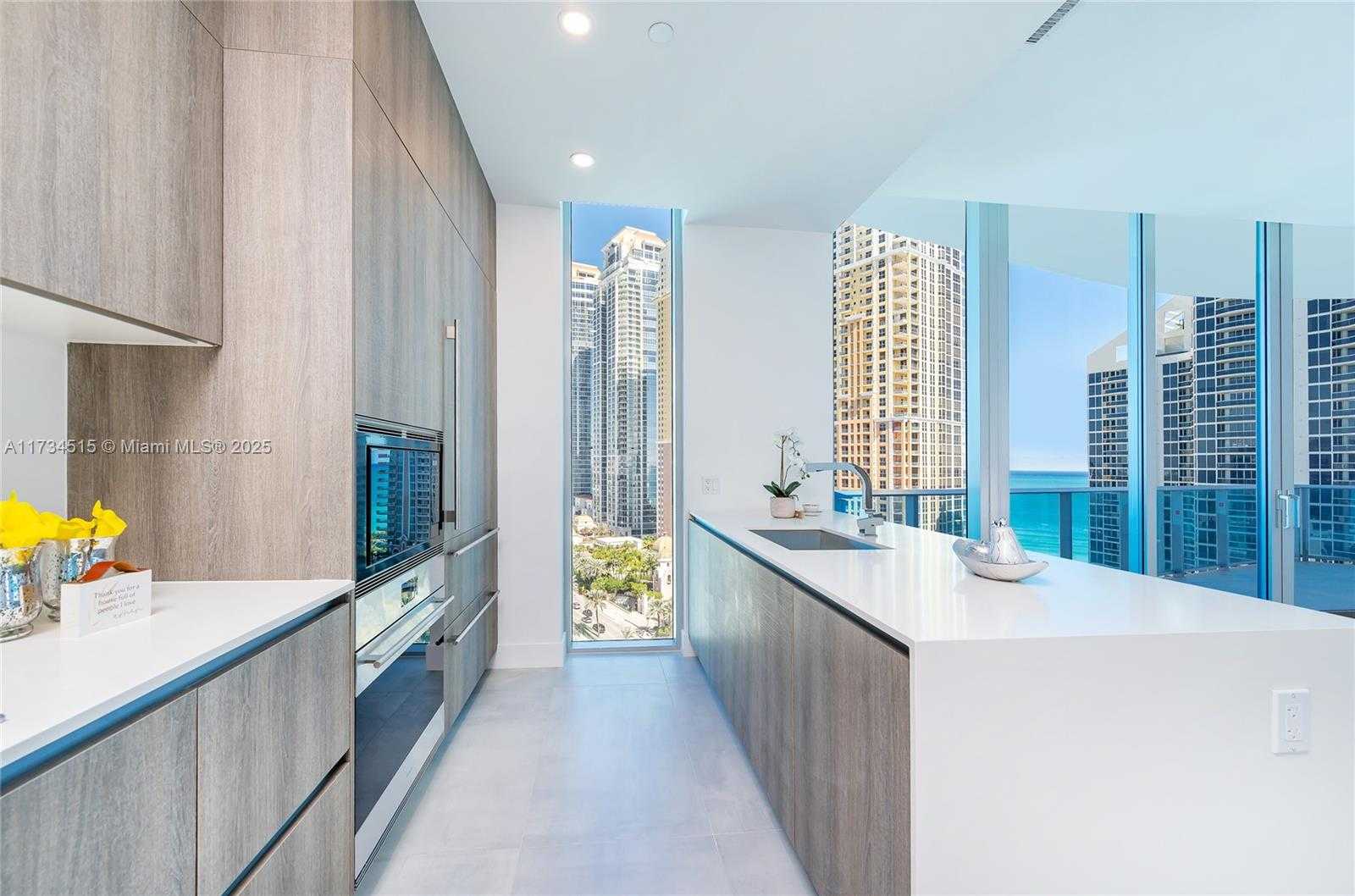 Small Image of 17550 COLLINS AVENUE #1605, Sunny Isles Beach Number 6