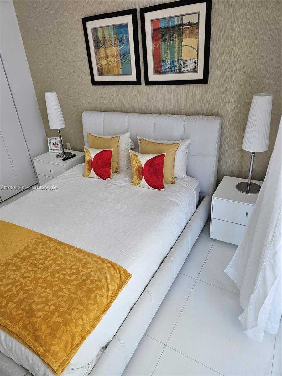 Small Image of 150 SUNNY ISLES BLVD #1-1001, Sunny Isles Beach Number 27