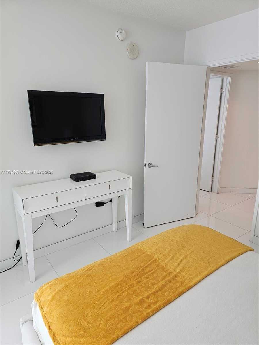 Small Image of 150 SUNNY ISLES BLVD #1-1001, Sunny Isles Beach Number 28