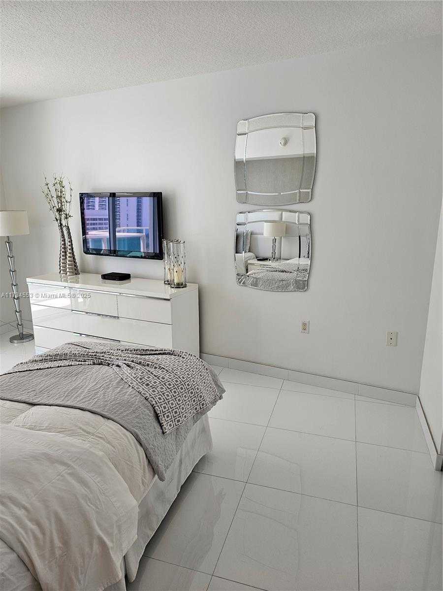 Small Image of 150 SUNNY ISLES BLVD #1-1001, Sunny Isles Beach Number 32