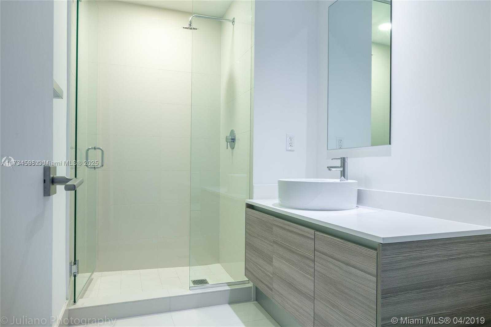 Small Image of 121 NORTH EAST 34TH ST #2816, Miami Number 15