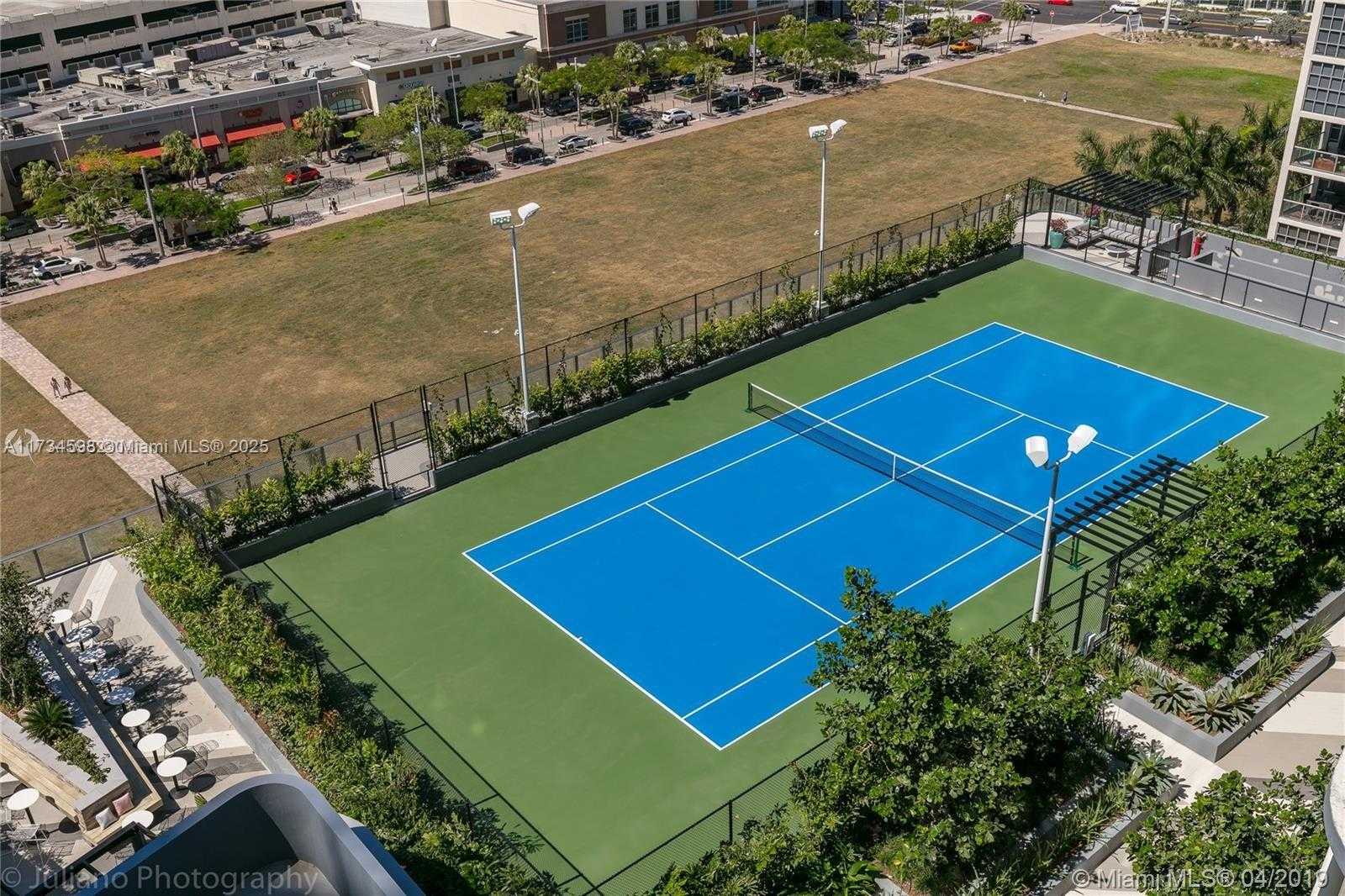Small Image of 121 NORTH EAST 34TH ST #2816, Miami Number 16