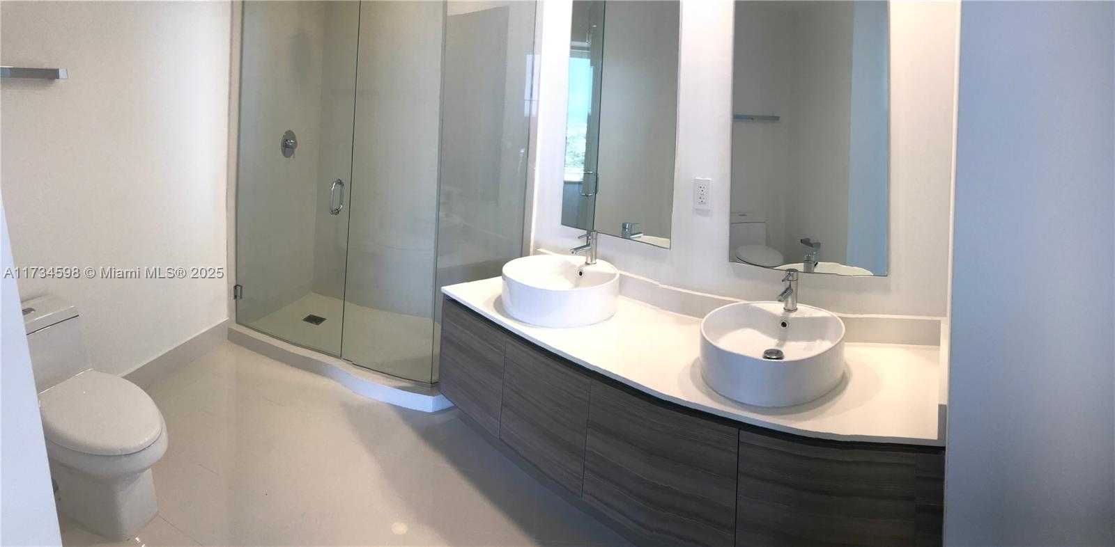Small Image of 121 NORTH EAST 34TH ST #2816, Miami Number 23