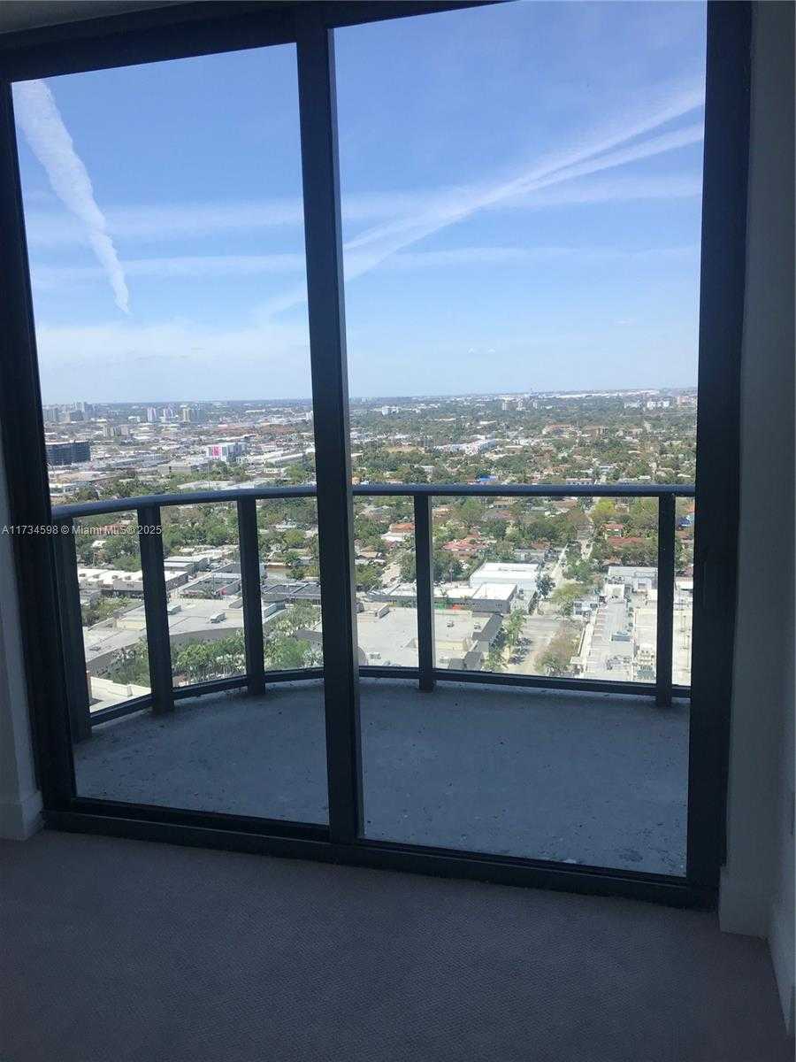 Small Image of 121 NORTH EAST 34TH ST #2816, Miami Number 25