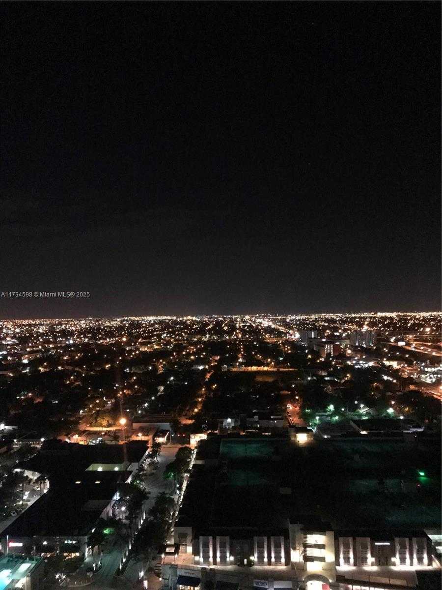 Small Image of 121 NORTH EAST 34TH ST #2816, Miami Number 27