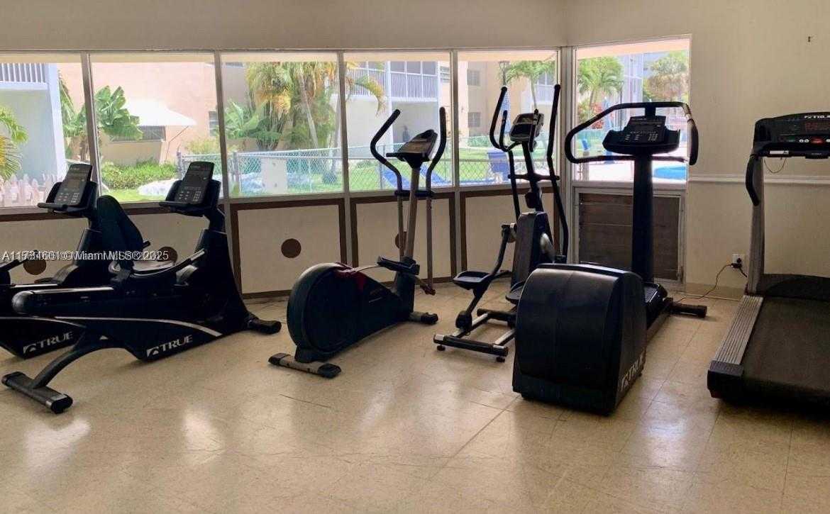 Small Image of 319 NORTH EAST 14TH AVE #702, Hallandale Beach Number 12