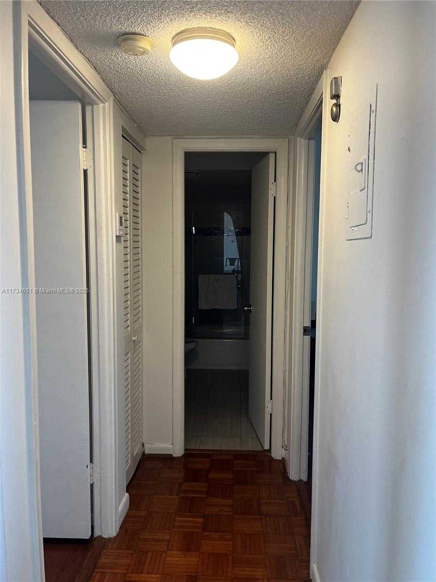 Small Image of 319 NORTH EAST 14TH AVE #702, Hallandale Beach Number 19
