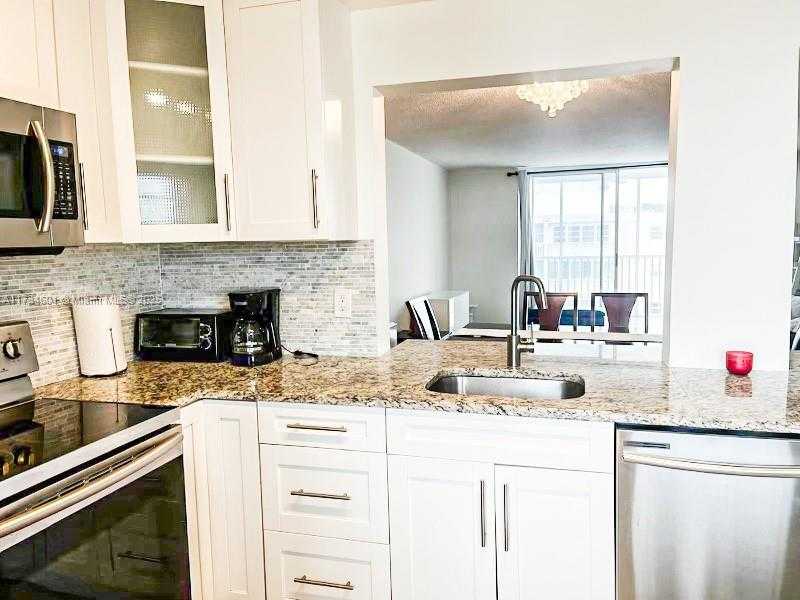 Small Image of 319 NORTH EAST 14TH AVE #702, Hallandale Beach Number 2