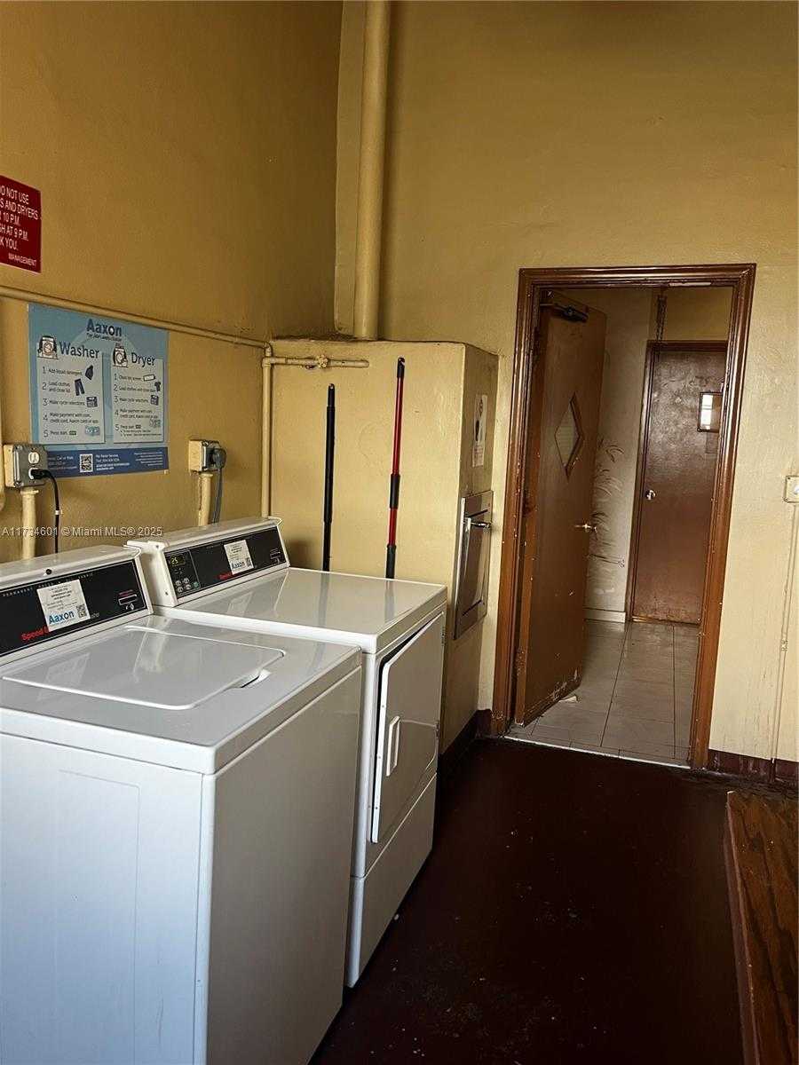 Small Image of 319 NORTH EAST 14TH AVE #702, Hallandale Beach Number 20