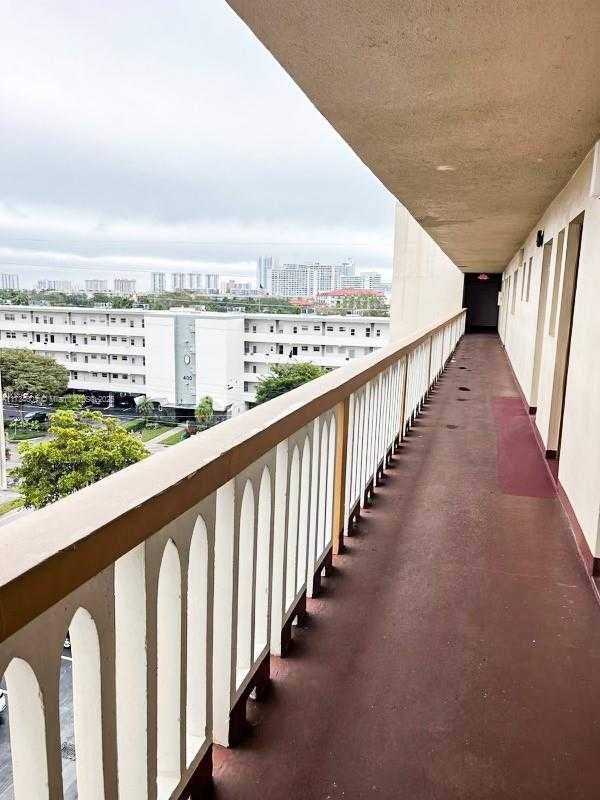 Small Image of 319 NORTH EAST 14TH AVE #702, Hallandale Beach Number 9