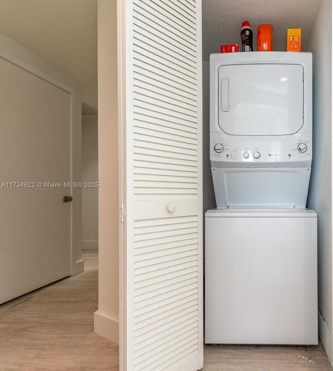Small Image of 121 NORTH EAST 34TH ST #3101, Miami Number 22