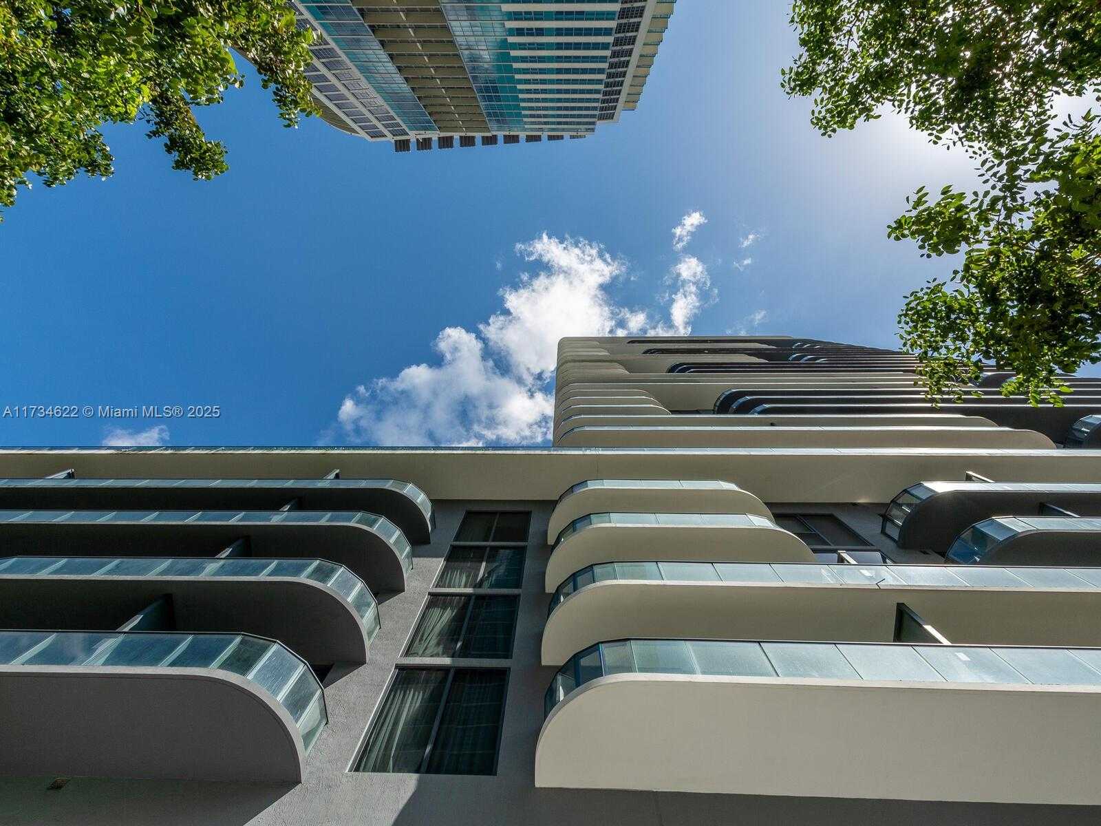 Small Image of 121 NORTH EAST 34TH ST #3101, Miami Number 31