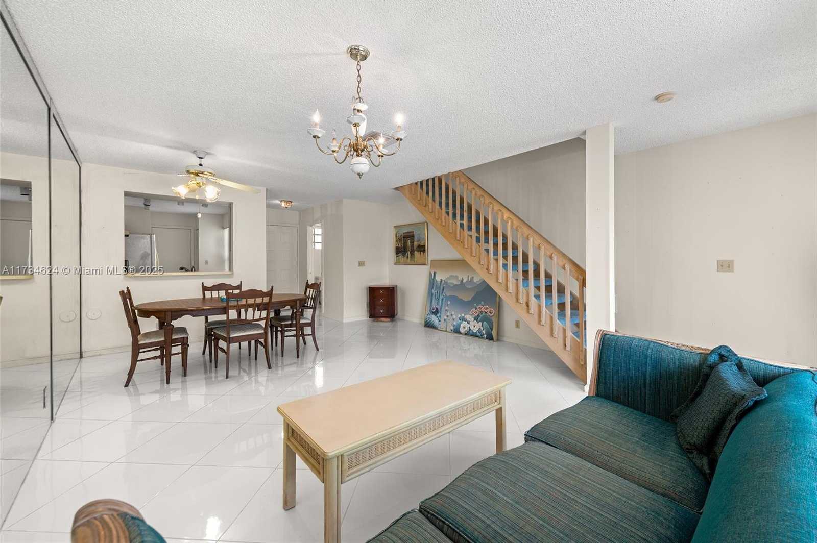 Small Image of 10836 CYPRESS GLEN DR, Coral Springs Number 15