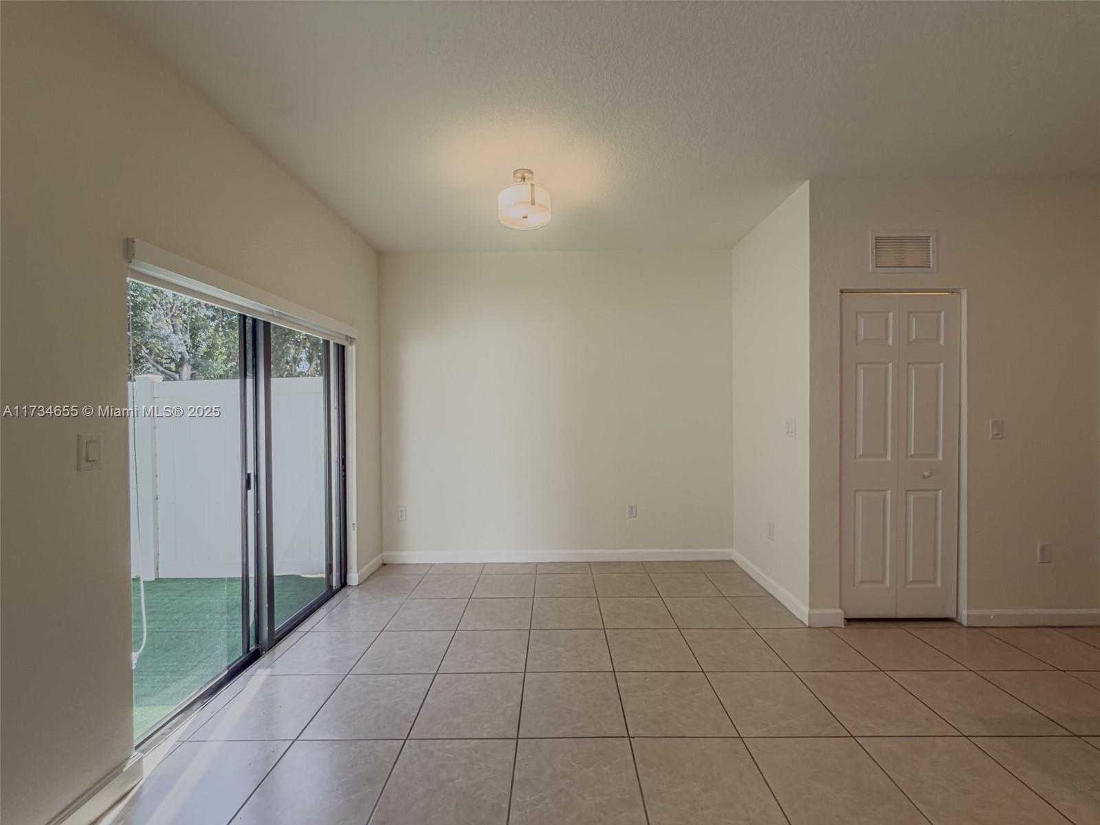 Small Image of 10629 WEST 32ND LN, Miami Lakes Number 13