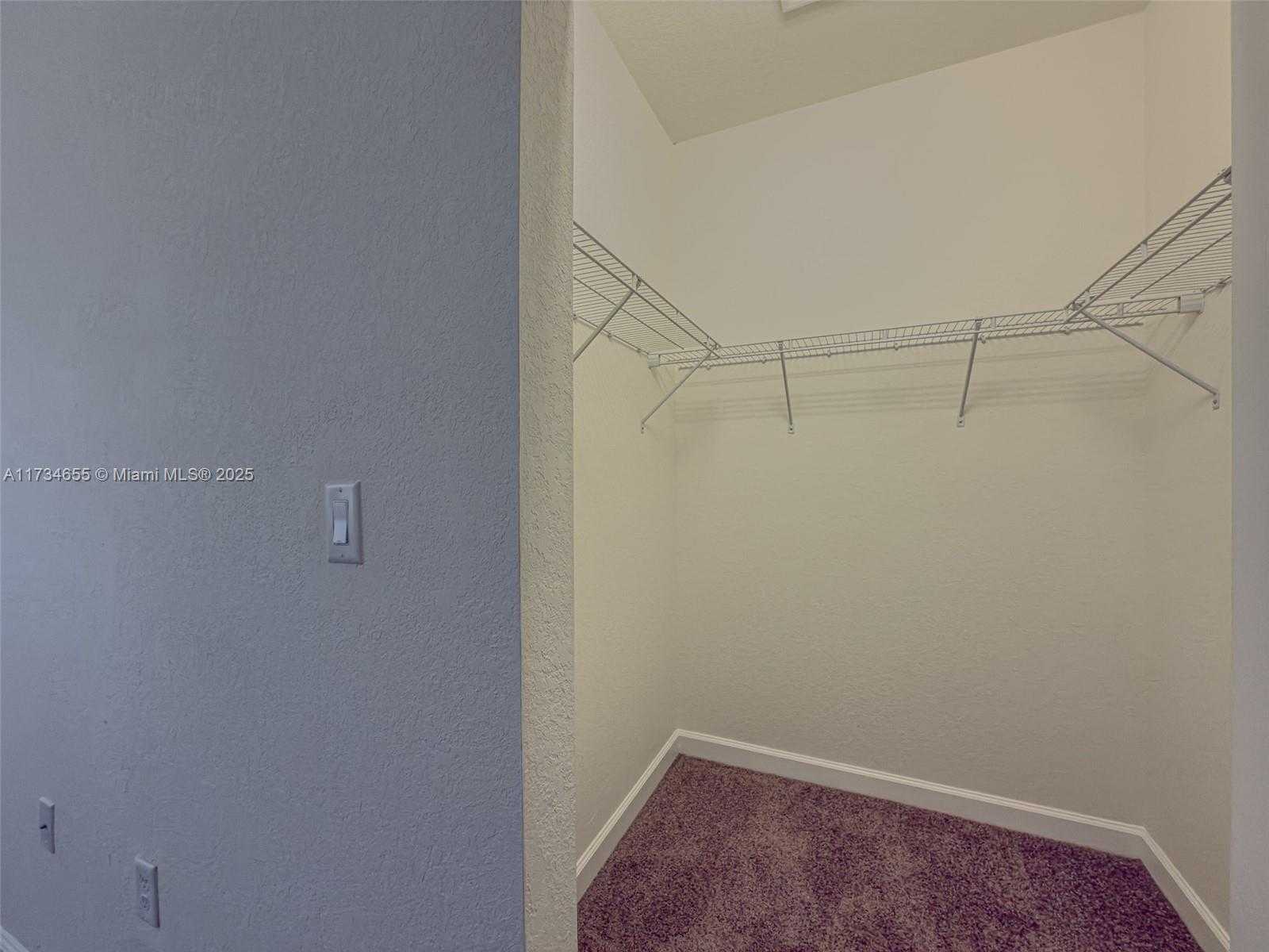 Small Image of 10629 WEST 32ND LN, Miami Lakes Number 24