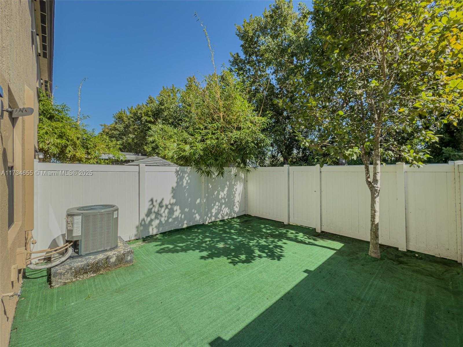 Small Image of 10629 WEST 32ND LN, Miami Lakes Number 32