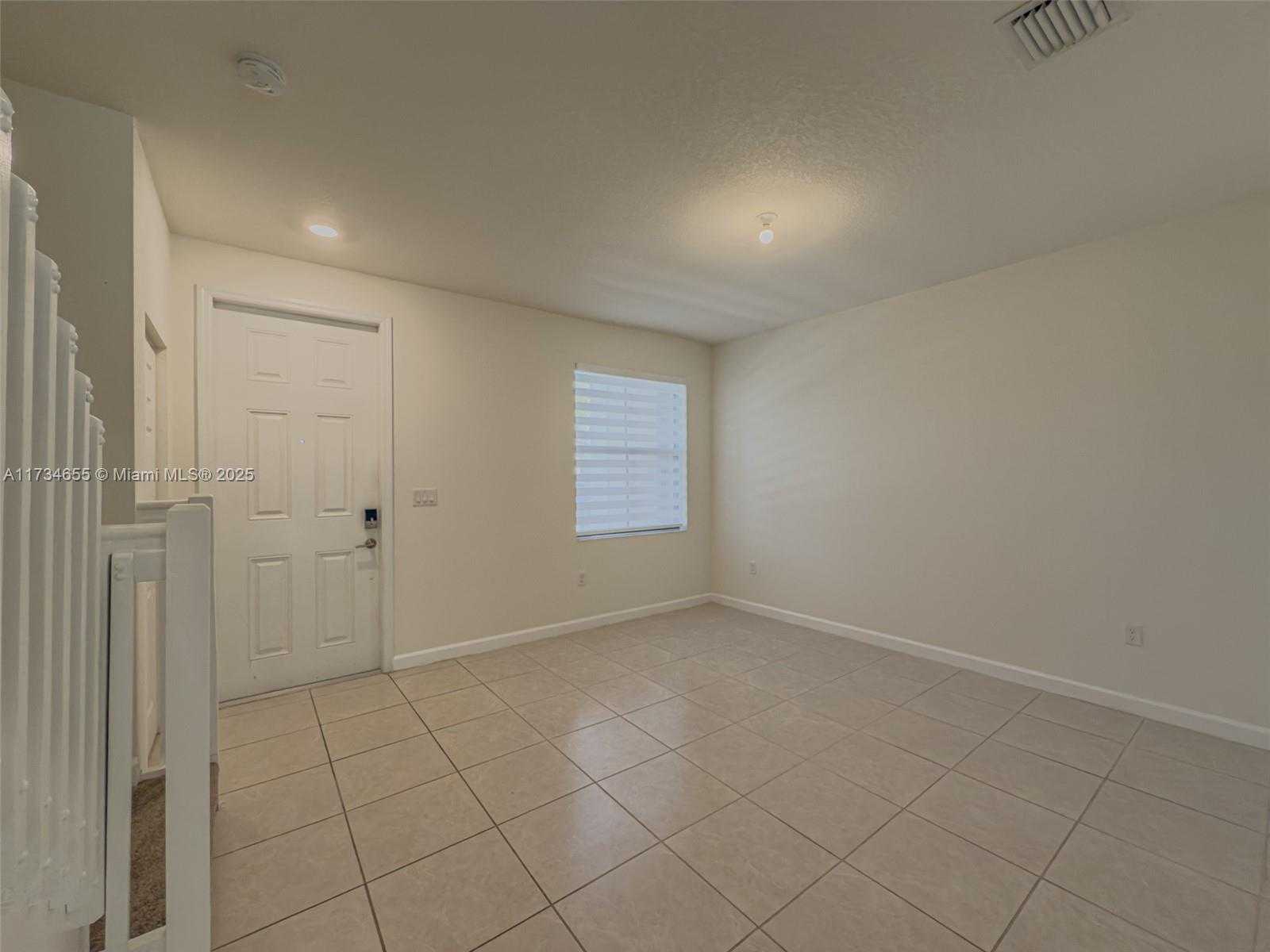Small Image of 10629 WEST 32ND LN, Miami Lakes Number 4