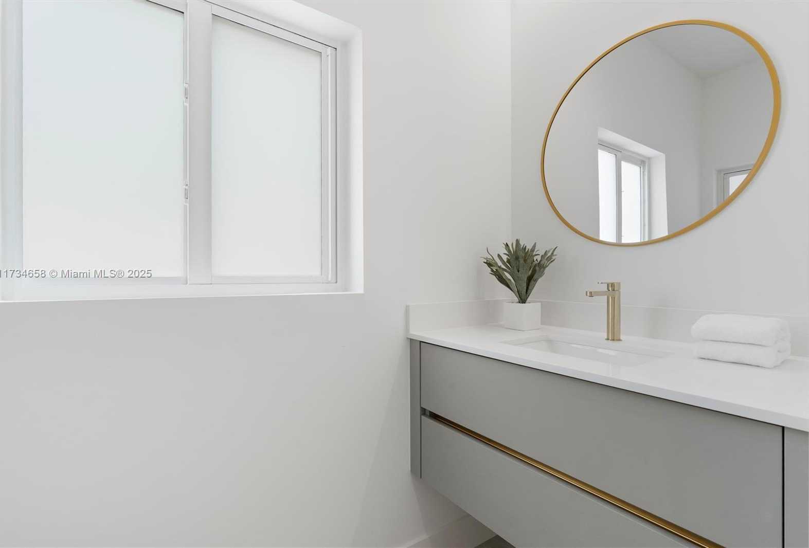 Small Image of 1567 NORTH WEST 94TH WAY #10, Coral Springs Number 10