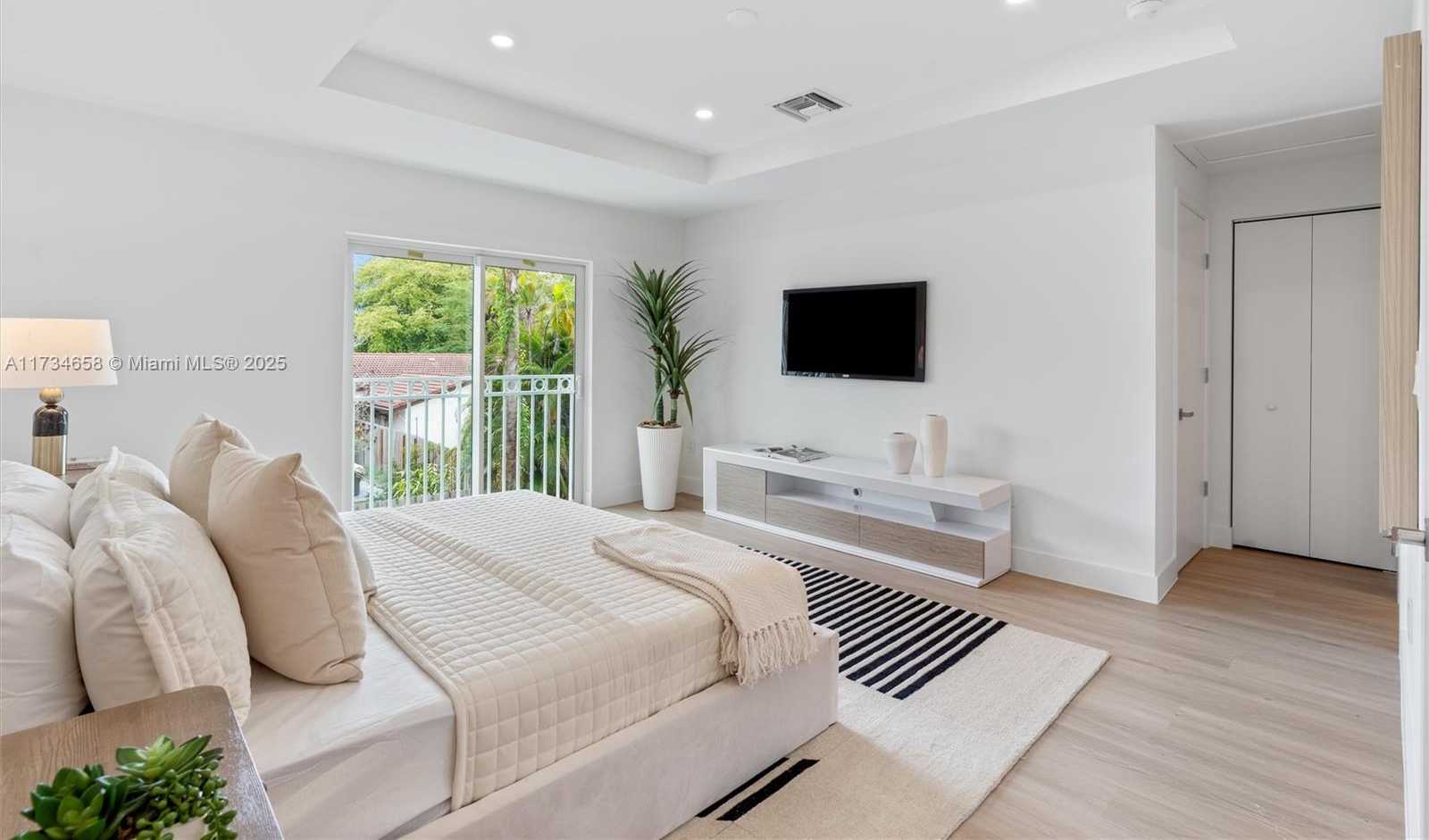 Small Image of 1567 NORTH WEST 94TH WAY #10, Coral Springs Number 13