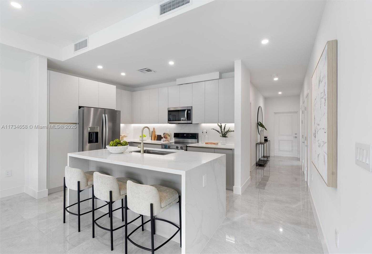 Small Image of 1567 NORTH WEST 94TH WAY #10, Coral Springs Number 6