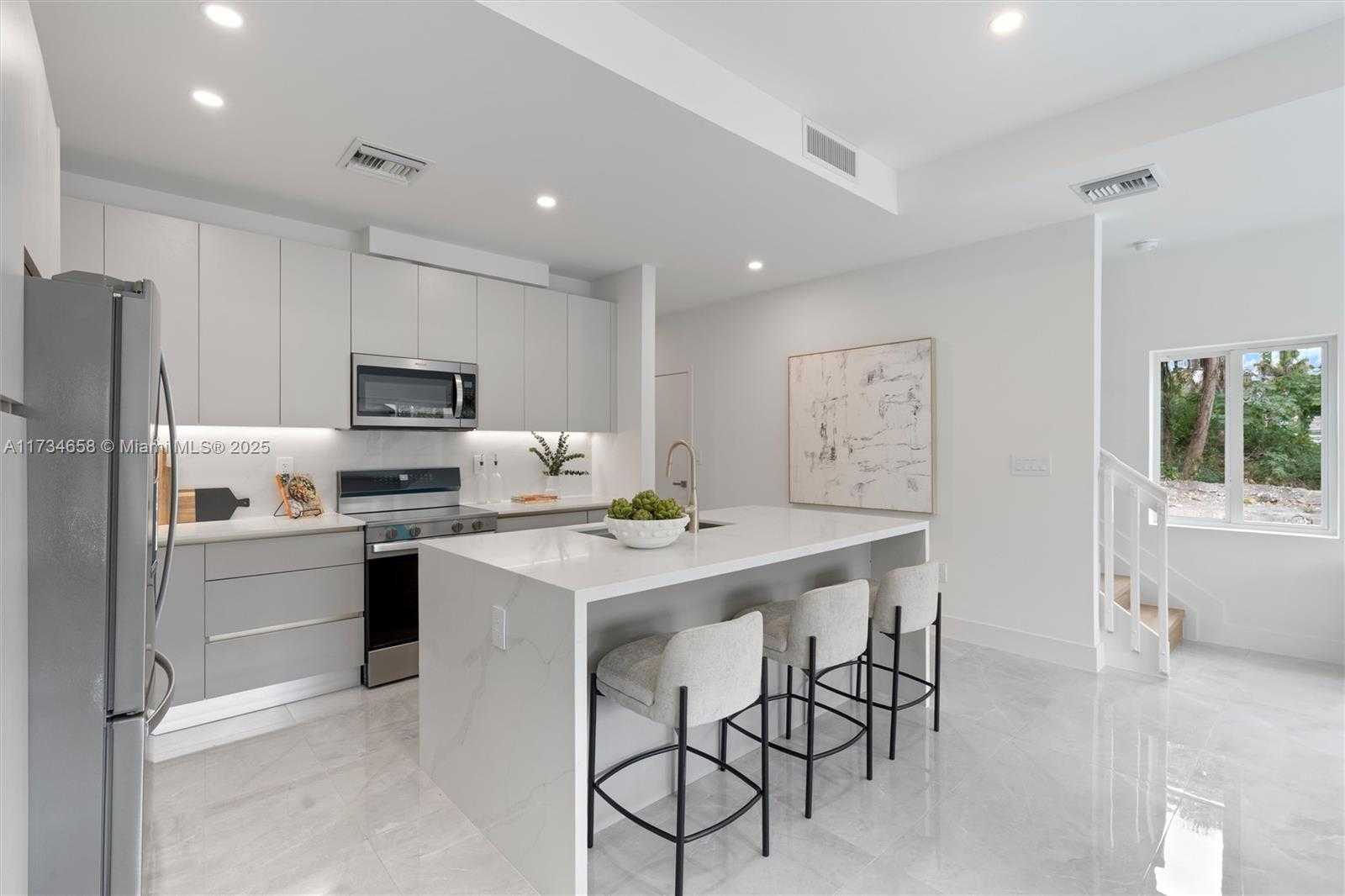 Small Image of 1567 NORTH WEST 94TH WAY #10, Coral Springs Number 7