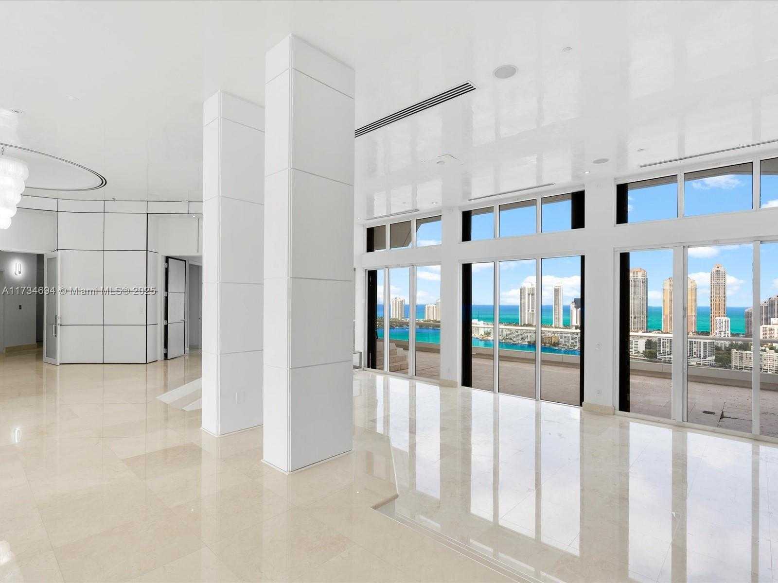 Small Image of 2600 ISLAND BLVD #PH-3, Aventura Number 28