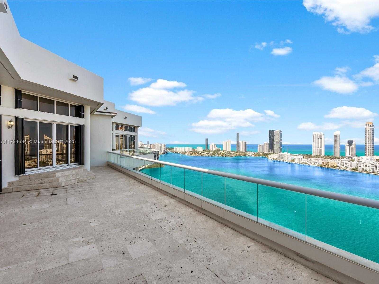 Small Image of 2600 ISLAND BLVD #PH-3, Aventura Number 39