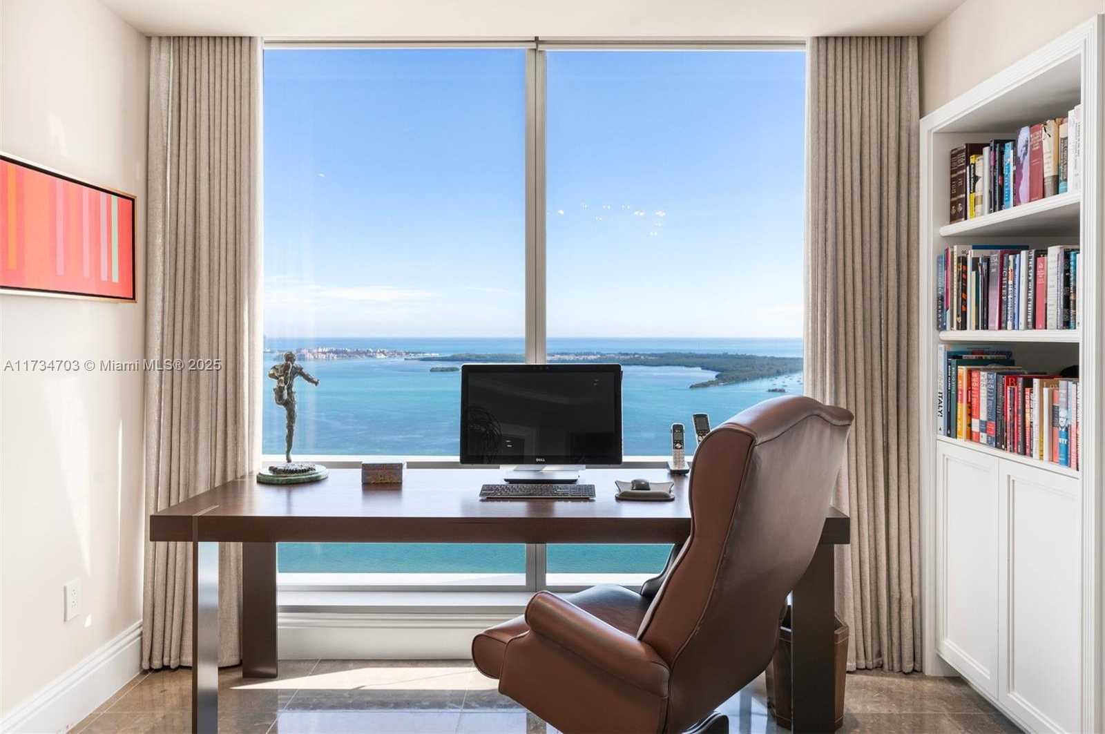 Small Image of 1425 BRICKELL AVE #50F+A, Miami Number 13