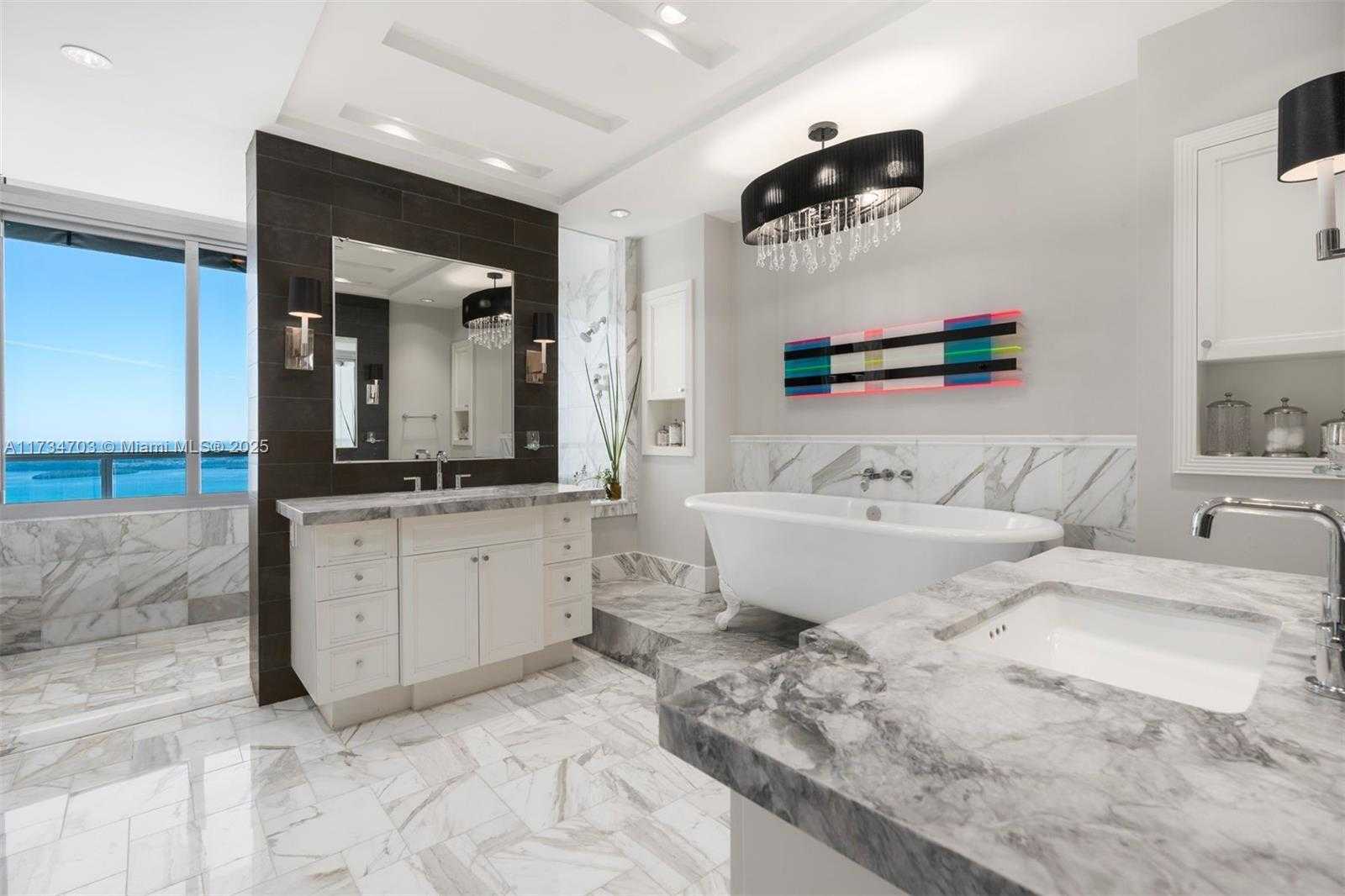 Small Image of 1425 BRICKELL AVE #50F+A, Miami Number 21