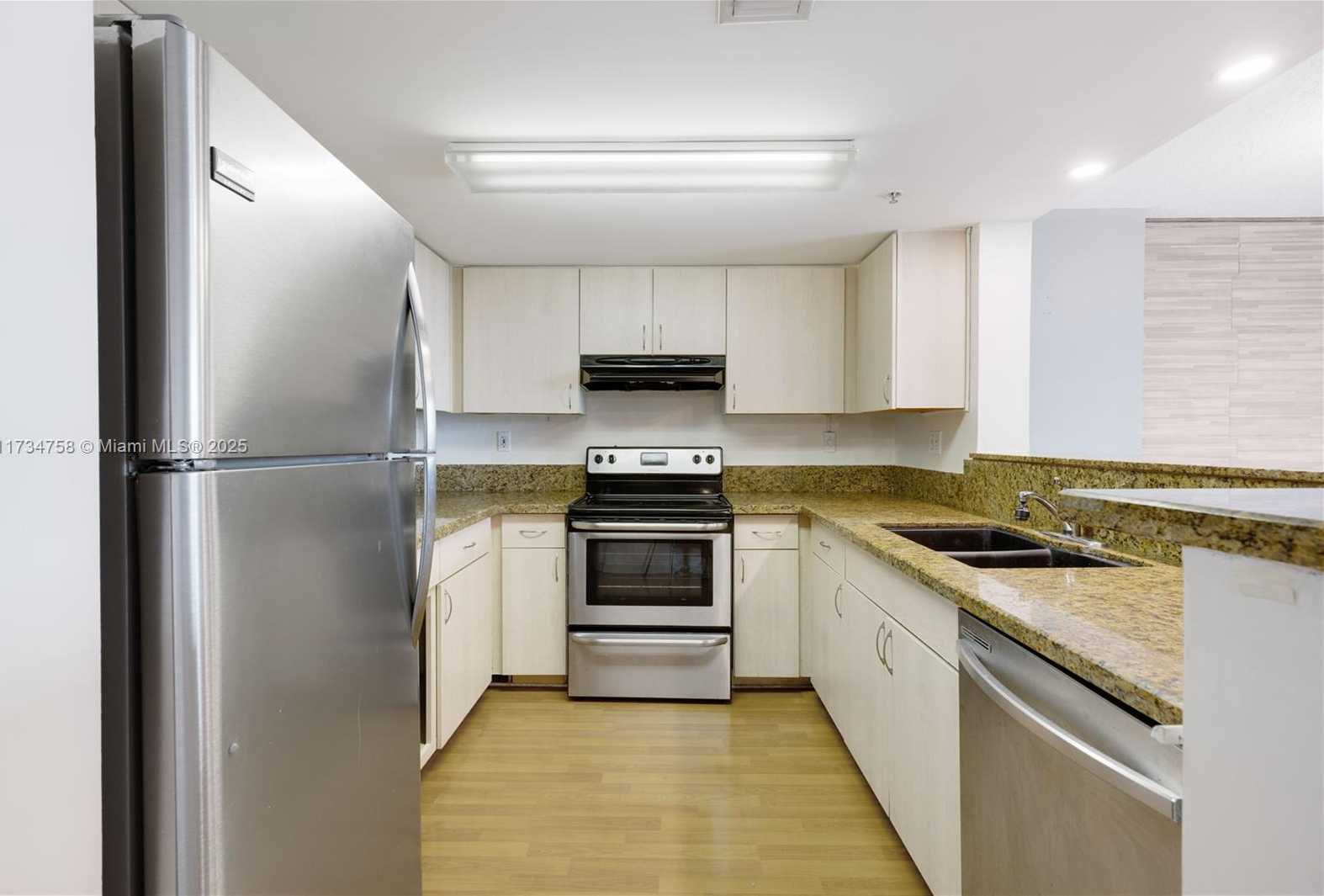 Small Image of 3000 CORAL WAY #513, Miami Number 10