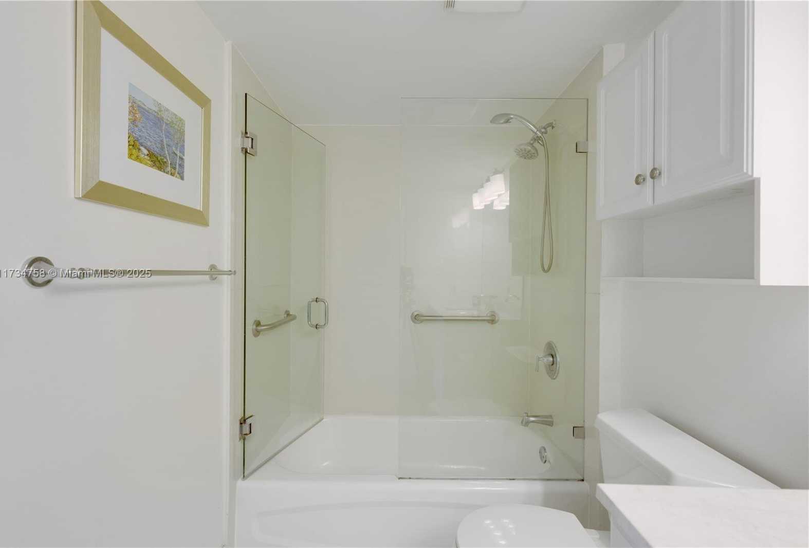 Small Image of 3000 CORAL WAY #513, Miami Number 16