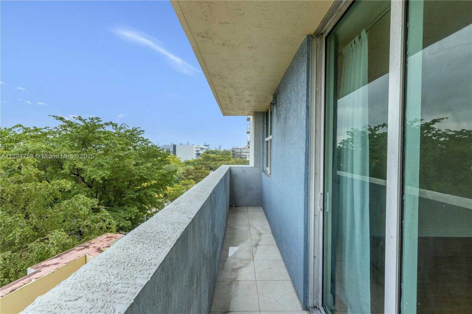Small Image of 3000 CORAL WAY #513, Miami Number 18