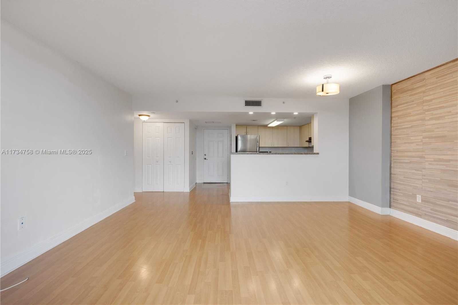 Small Image of 3000 CORAL WAY #513, Miami Number 2