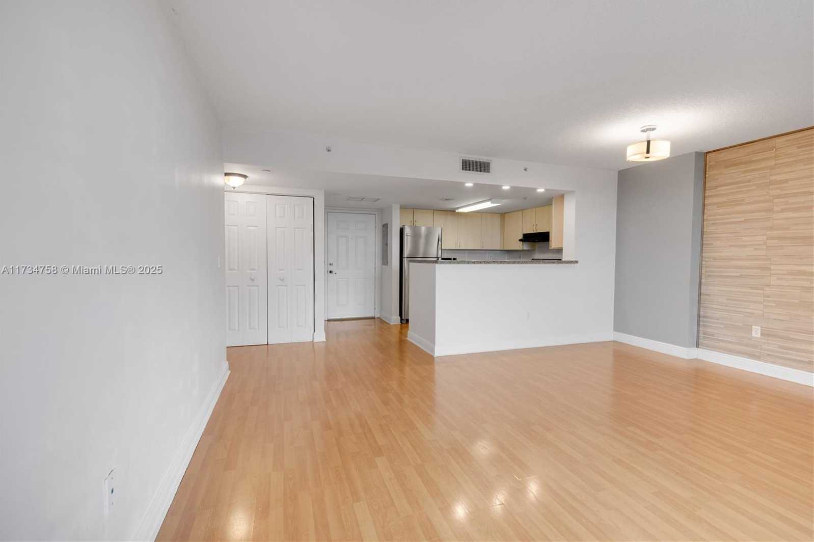 Small Image of 3000 CORAL WAY #513, Miami Number 7