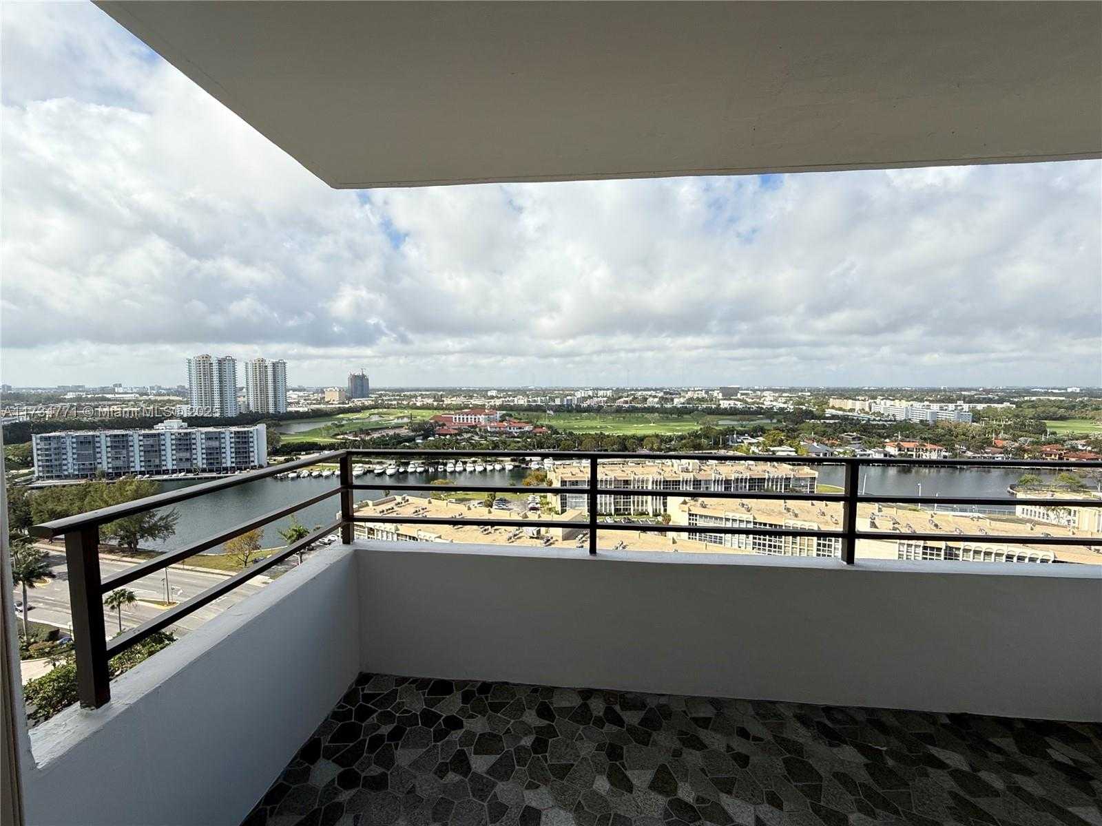 Small Image of 600 THREE ISLANDS BLVD #1707, Hallandale Beach Number 25