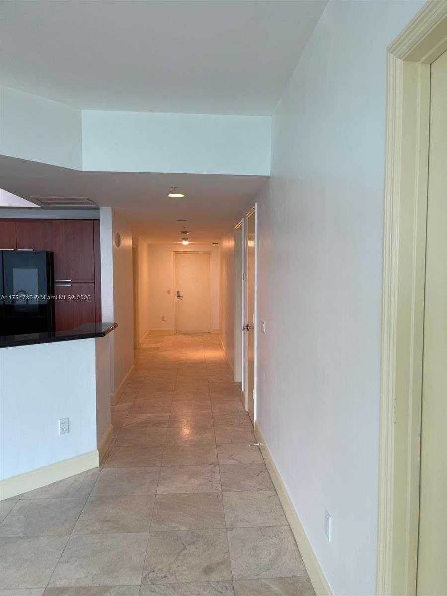 Small Image of 15051 ROYAL OAKS LN #1103, North Miami Number 2