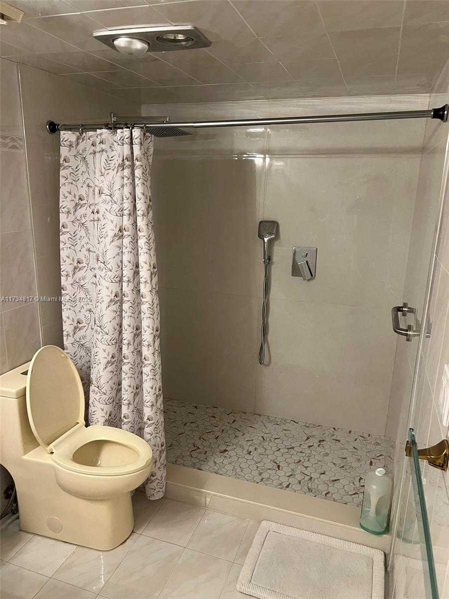 Small Image of 9801 COLLINS AVE #17J, Bal Harbour Number 19