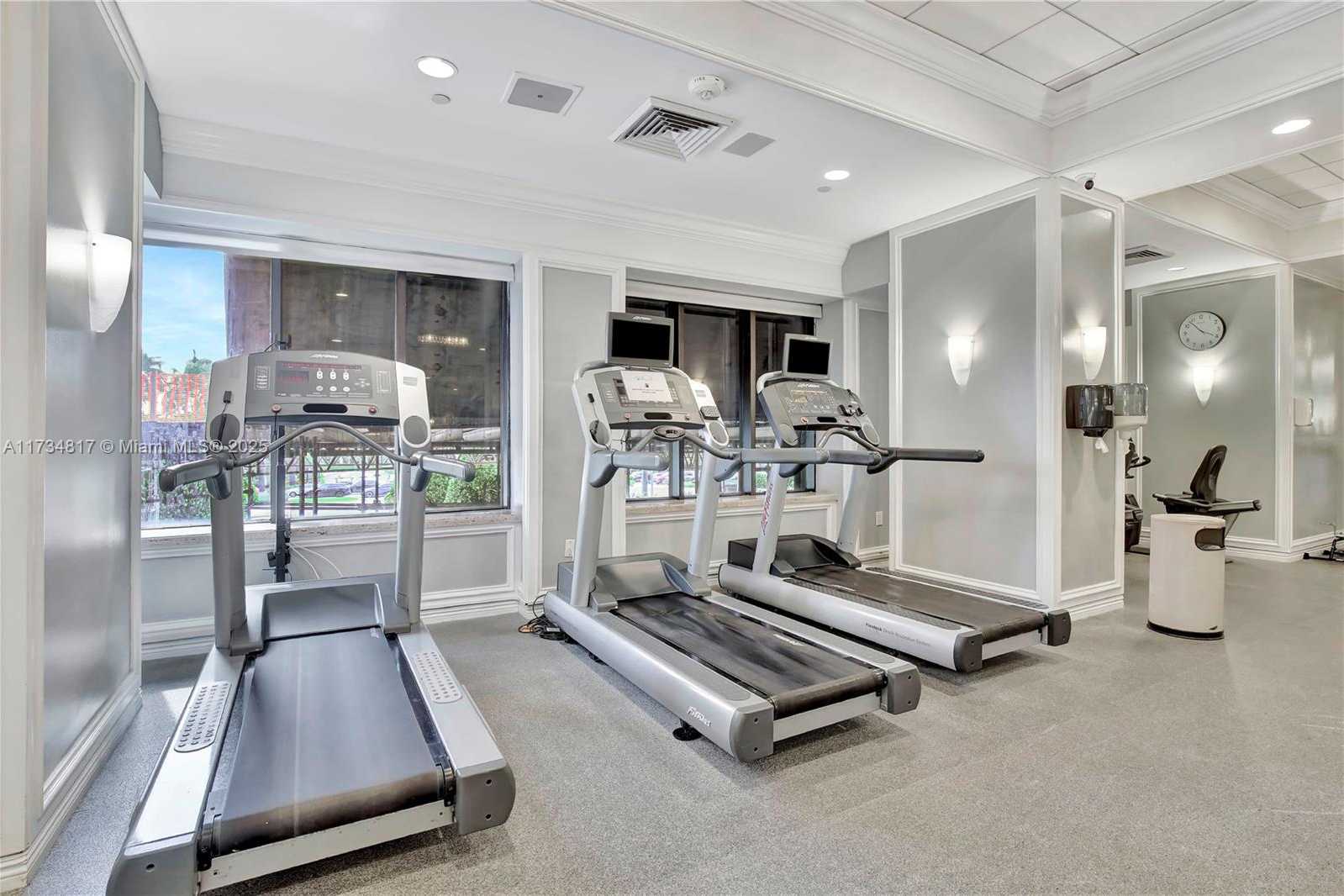 Small Image of 9801 COLLINS AVE #17J, Bal Harbour Number 29