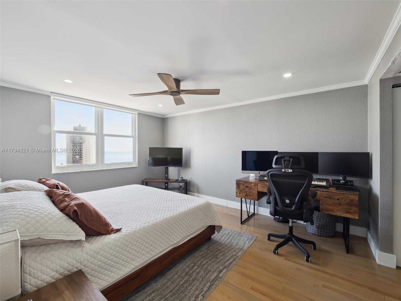 Small Image of 6770 INDIAN CREEK DR #14C, Miami Beach Number 12