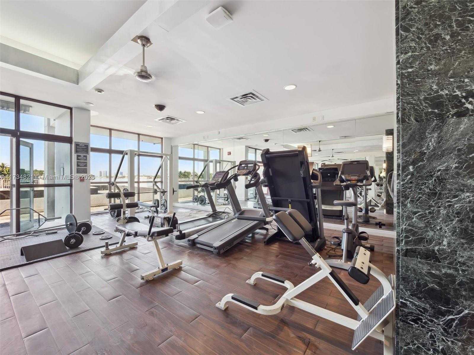 Small Image of 6770 INDIAN CREEK DR #14C, Miami Beach Number 20