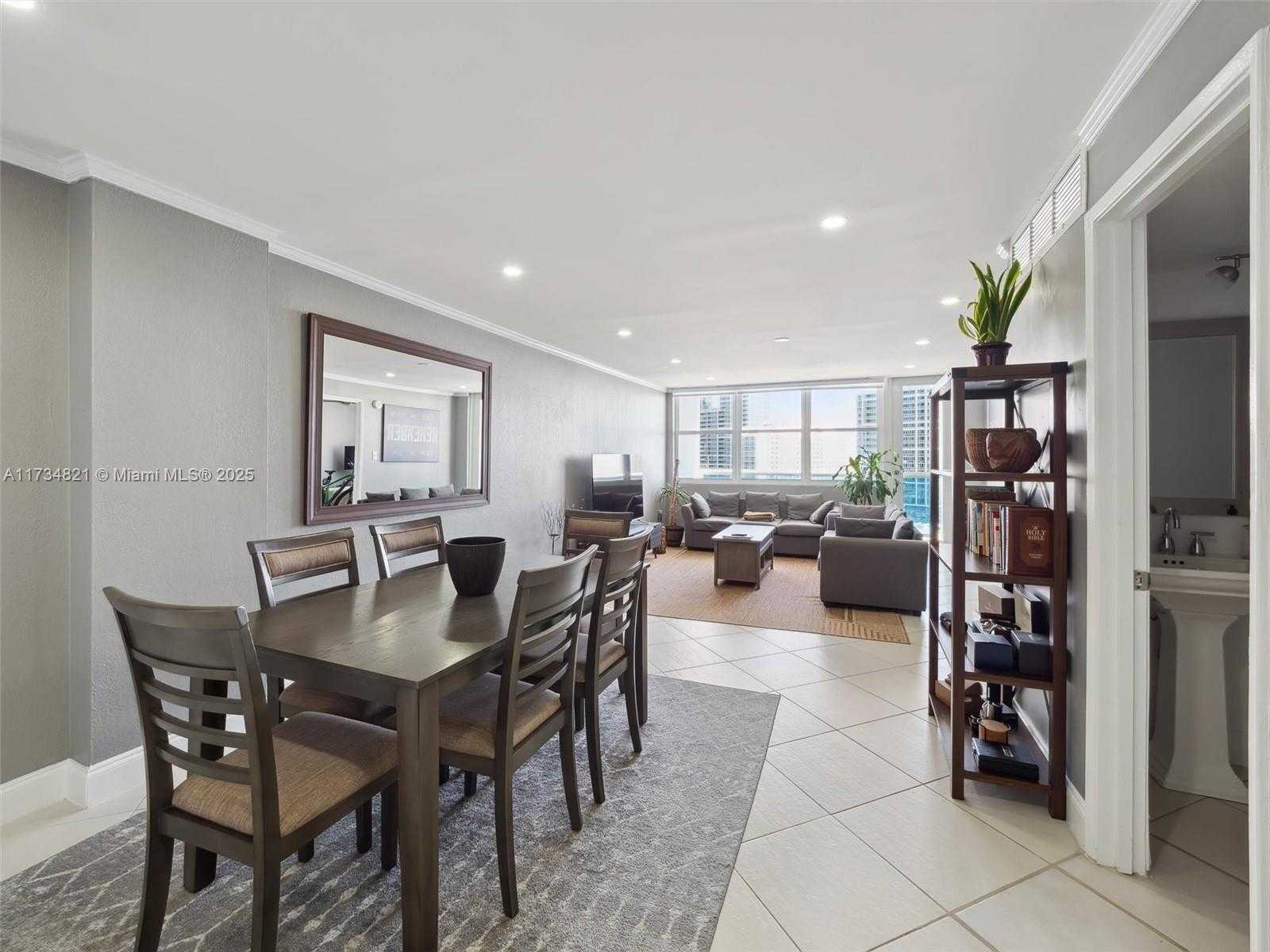 Small Image of 6770 INDIAN CREEK DR #14C, Miami Beach Number 5