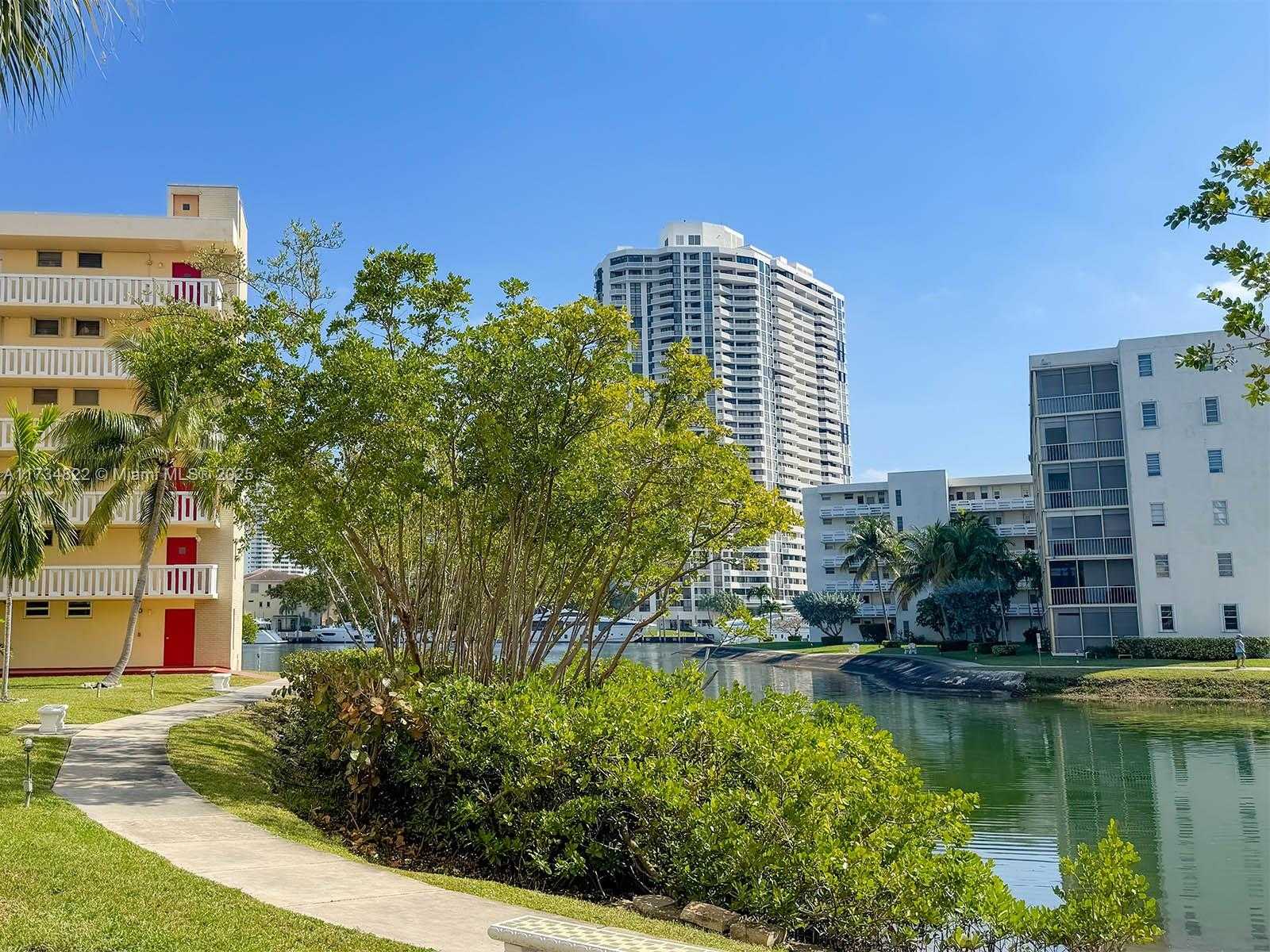 Small Image of 2930 POINT EAST DR #E109, Aventura Number 21