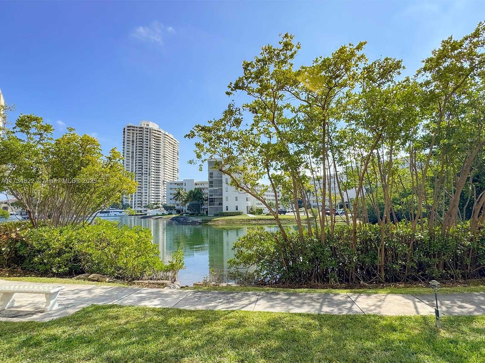 Small Image of 2930 POINT EAST DR #E109, Aventura Number 22