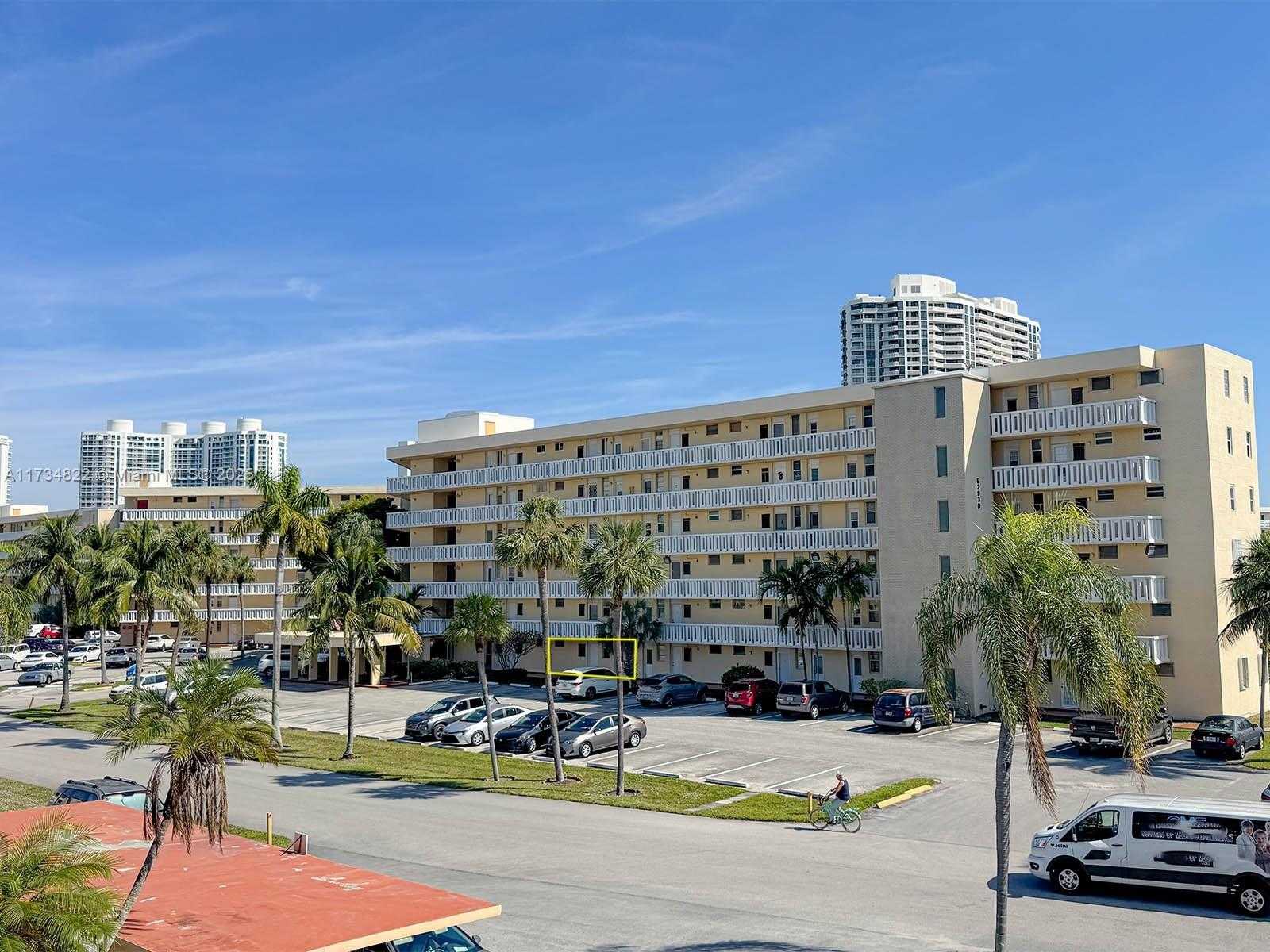 Small Image of 2930 POINT EAST DR #E109, Aventura Number 25