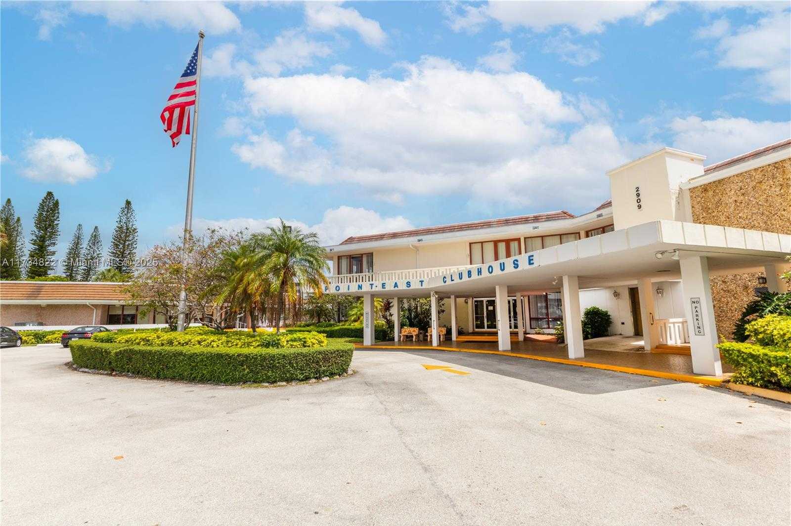 Small Image of 2930 POINT EAST DR #E109, Aventura Number 40