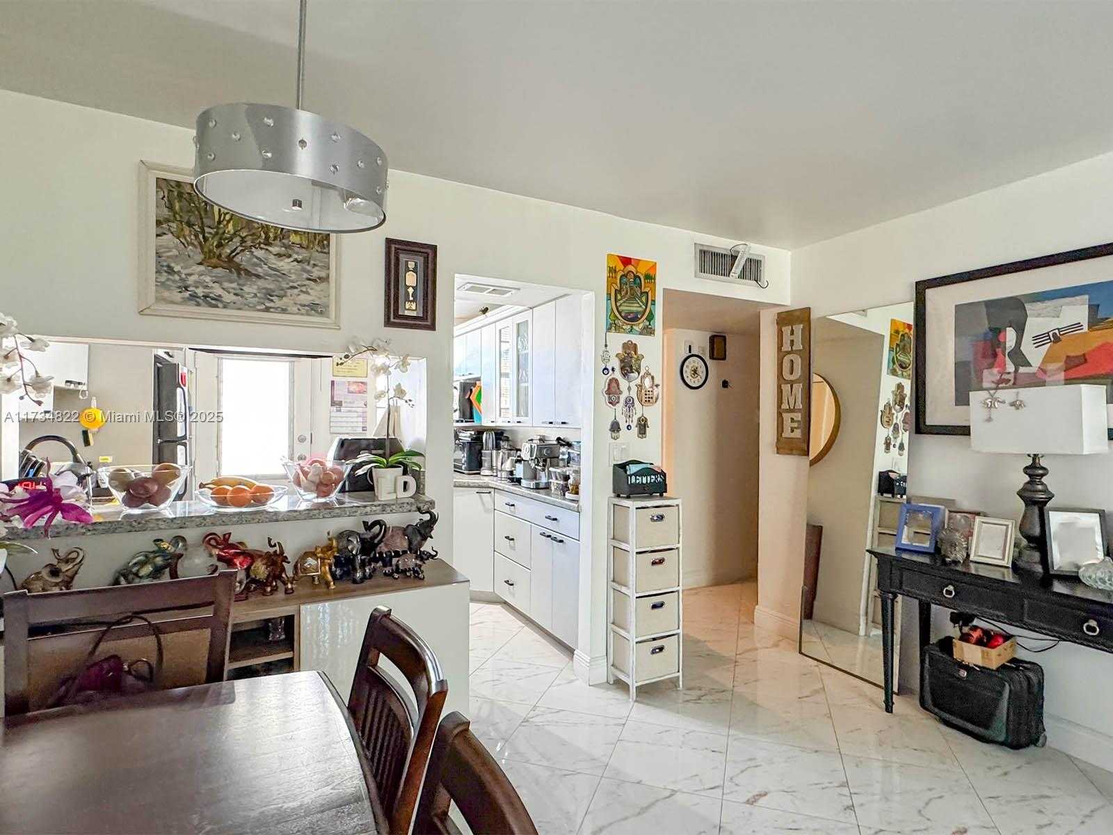 Small Image of 2930 POINT EAST DR #E109, Aventura Number 6