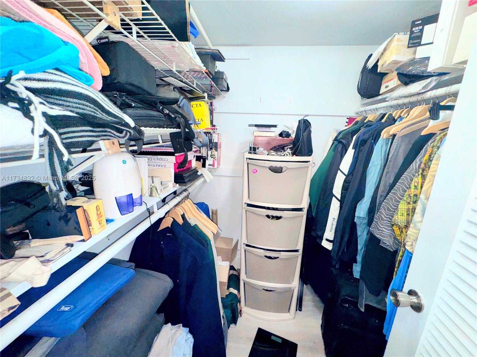 Small Image of 2930 POINT EAST DR #E510, Aventura Number 12