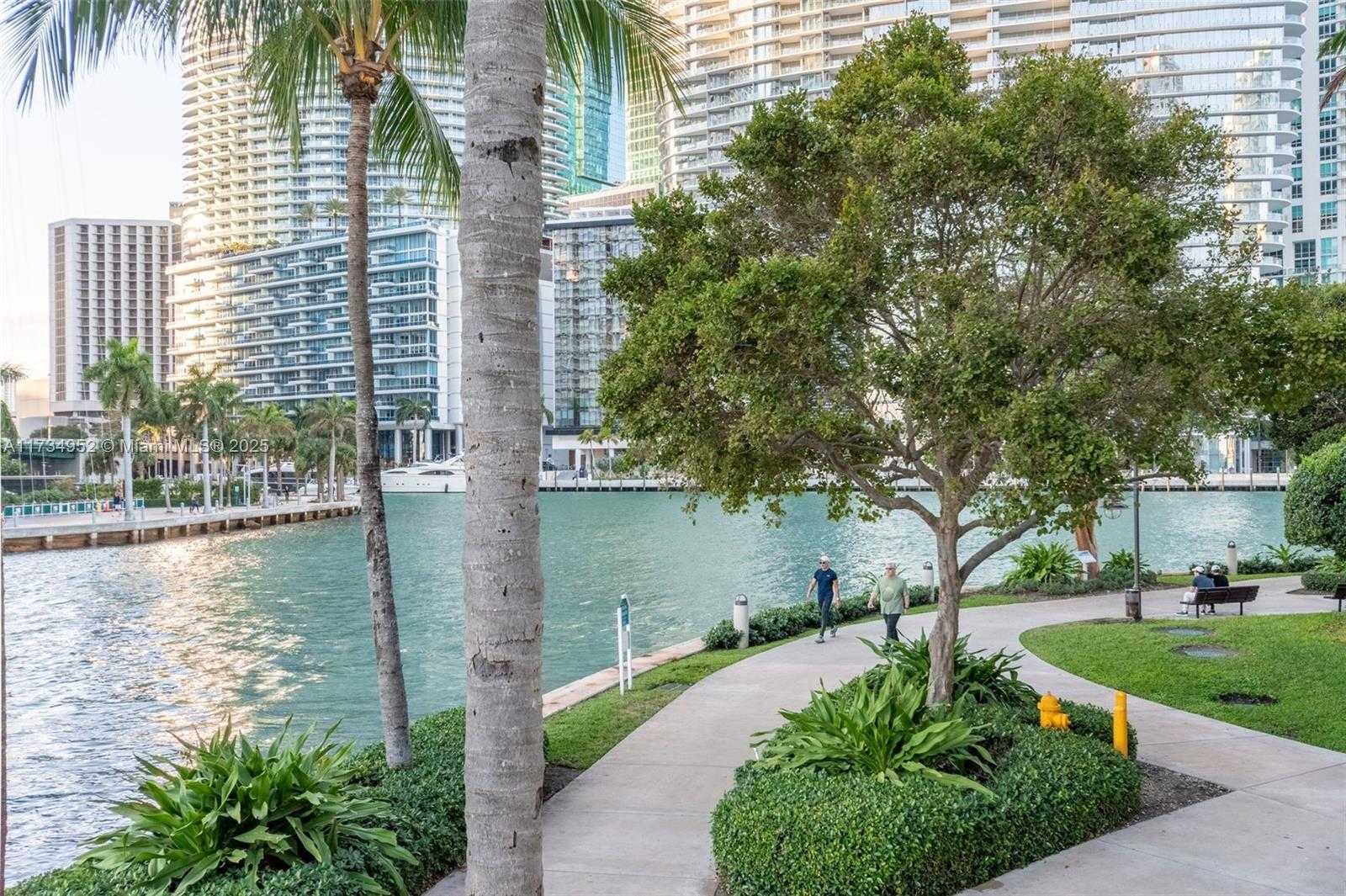 Small Image of 901 BRICKELL KEY BLVD #3106, Miami Number 45
