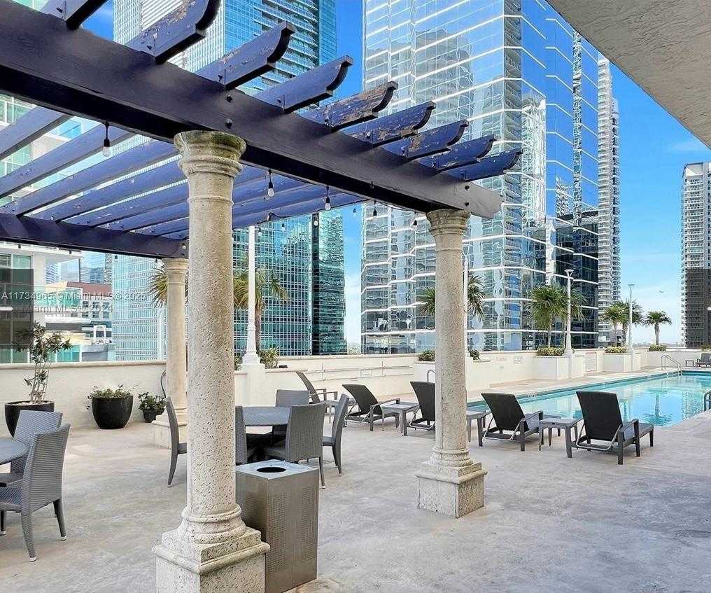 Small Image of 1200 BRICKELL BAY DR #2514, Miami Number 22