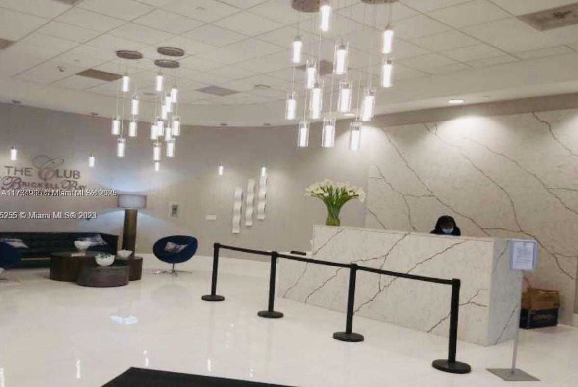 Small Image of 1200 BRICKELL BAY DR #2514, Miami Number 30